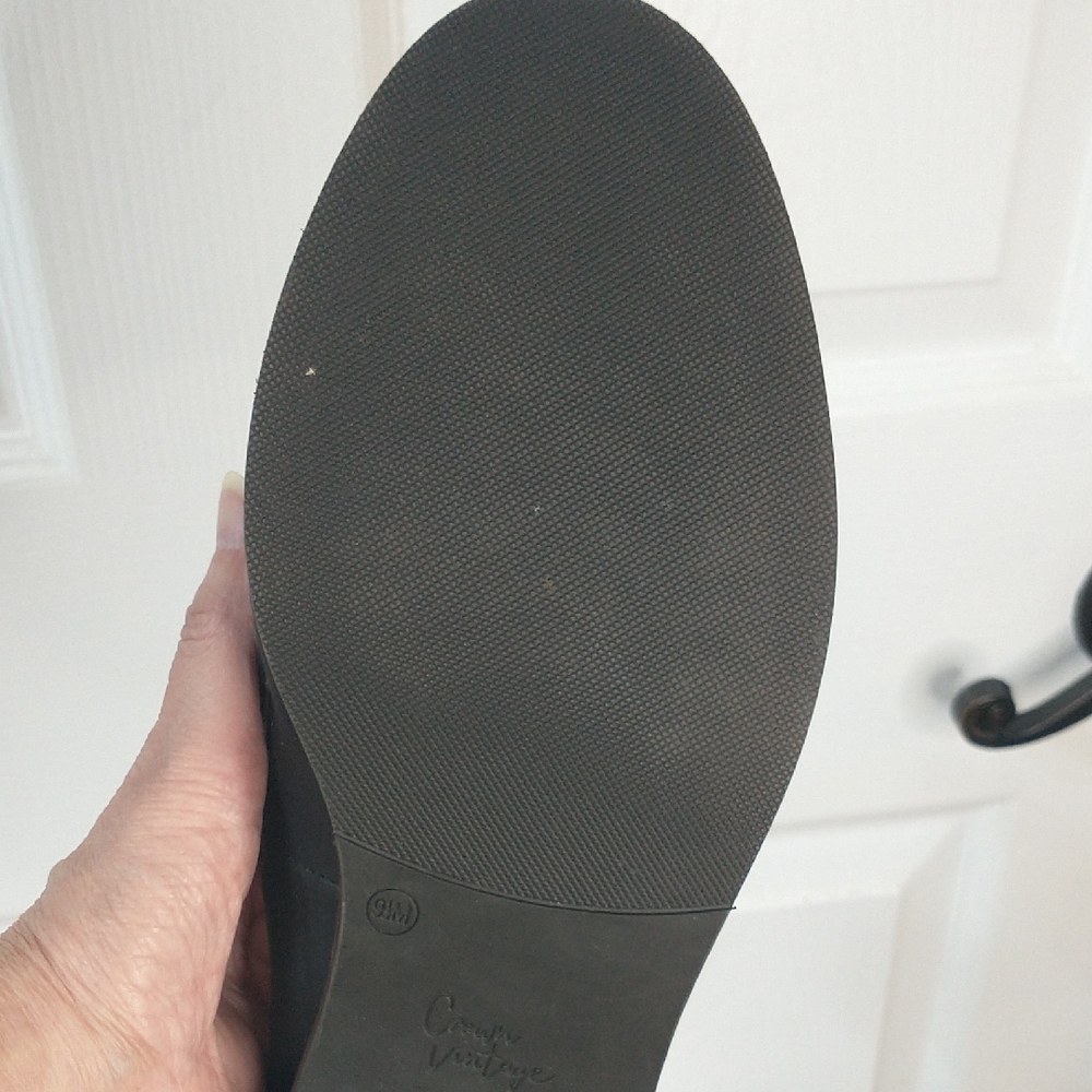 Crown Vintage "Lornita" Elegant Black Leather Loafers Ladies Size 9.5. EUC - Picture 8 of 8